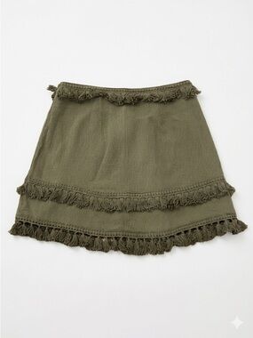Nwt Skylar + Madison fringe mini skirt